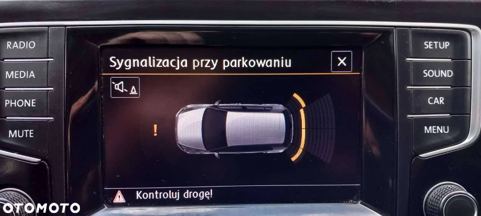 Volkswagen Golf - 16