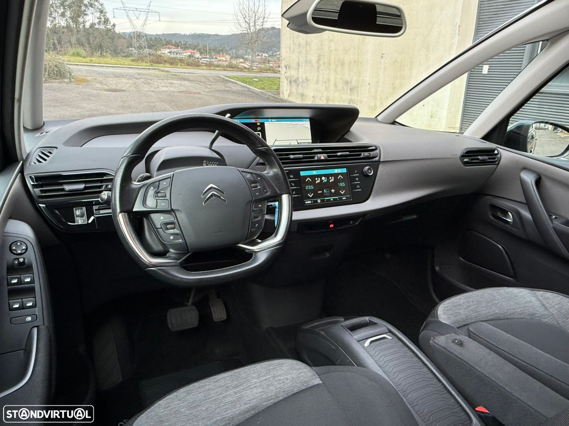 Citroën C4 Spacetourer BlueHDi 130 Stop&Start EAT8 SHINE - 10
