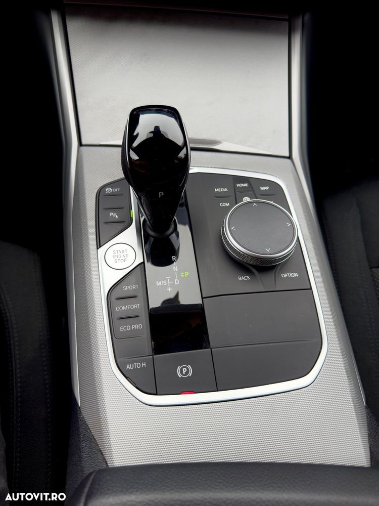 BMW Seria 3 318d AT MHEV - 15