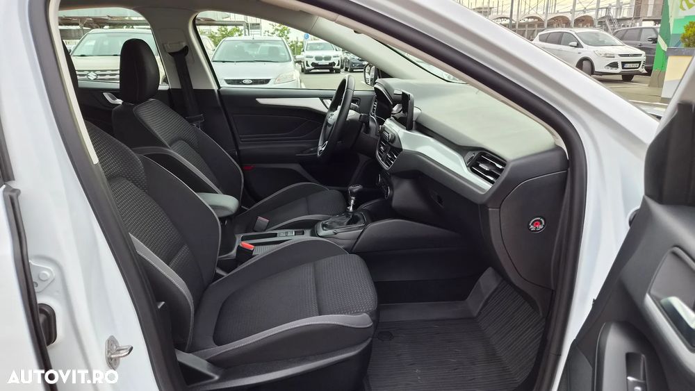 FORD Focus 2019 — imagine 7