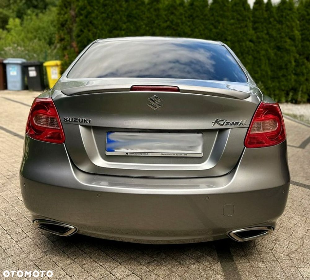Suzuki Kizashi - 4