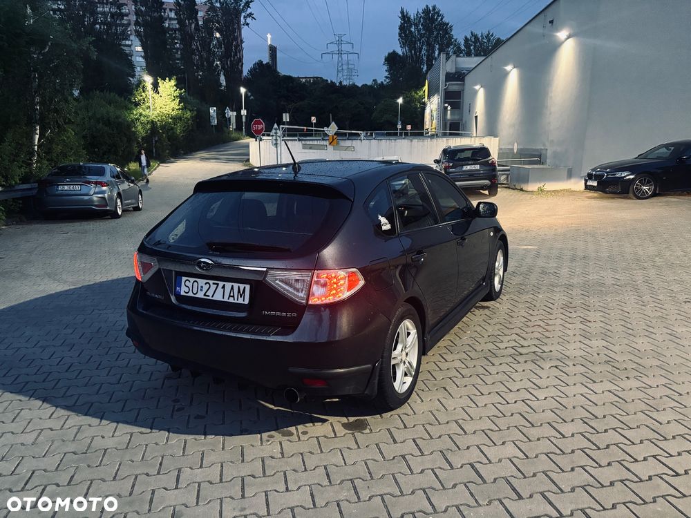 Subaru Impreza - 8