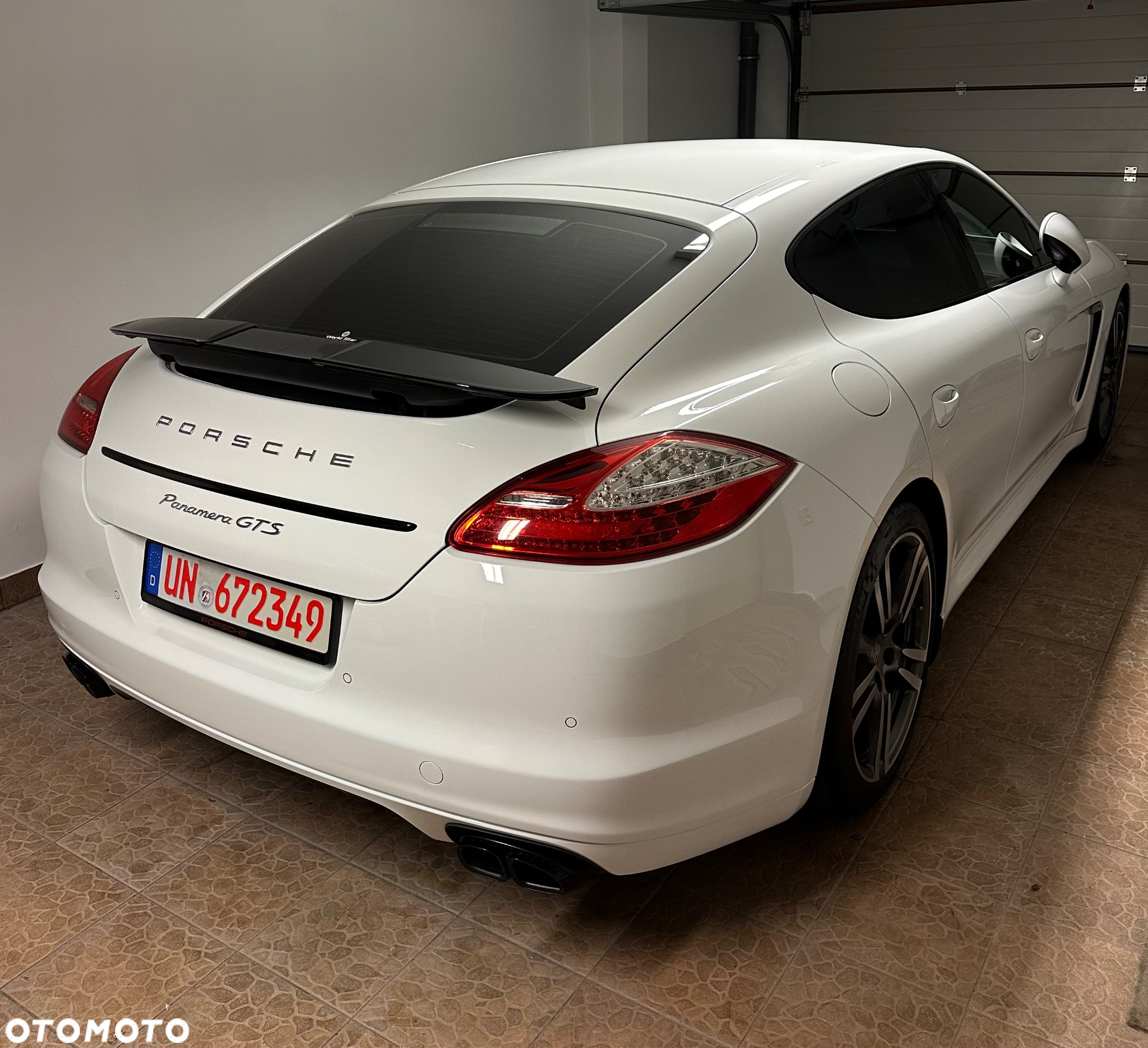 Porsche Panamera GTS - 10