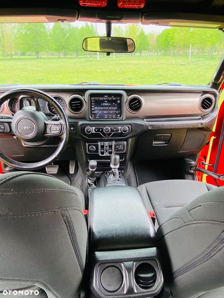 Jeep Wrangler 2.0 T-GDI Hardtop AWD Automatik Sport - 10