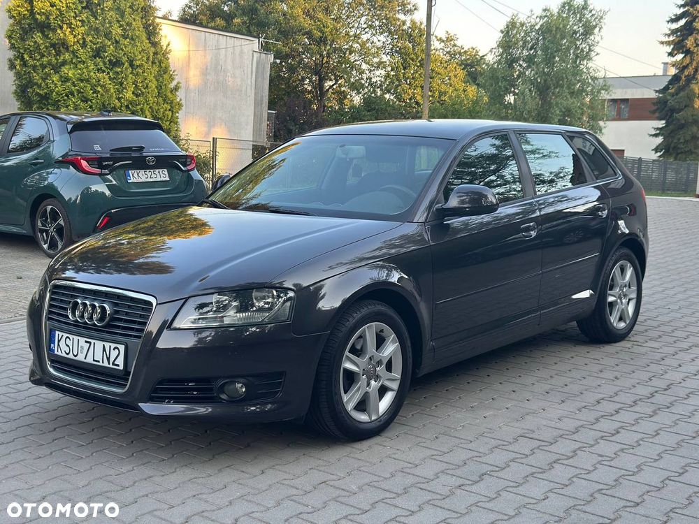 Audi A3 Sportback - 2