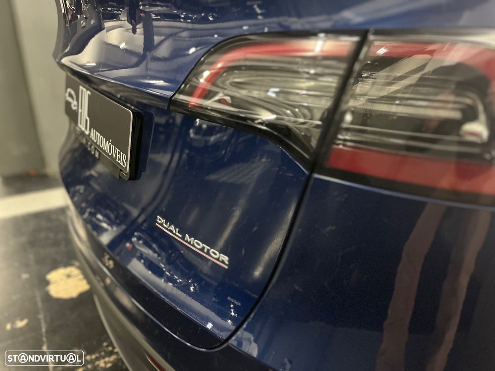 Tesla Model Y Performance Tração Integral - 36