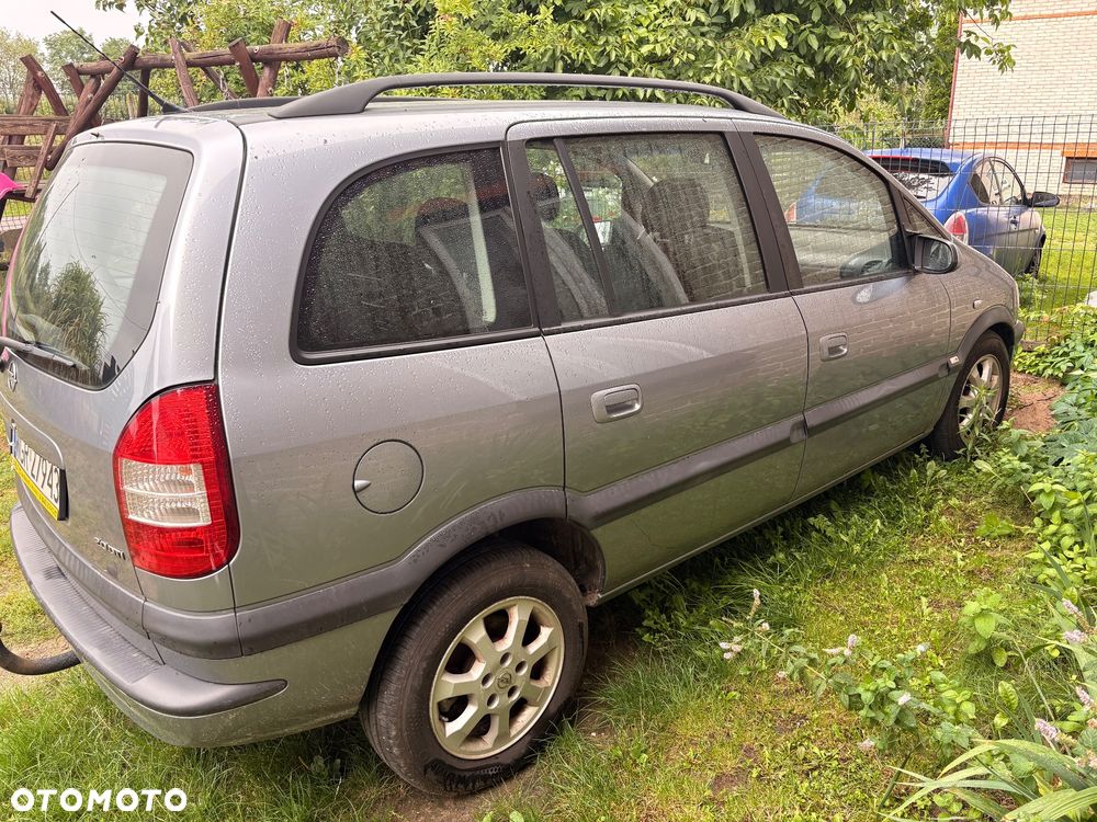 Opel Zafira 2.0 DTI Comfort - 1