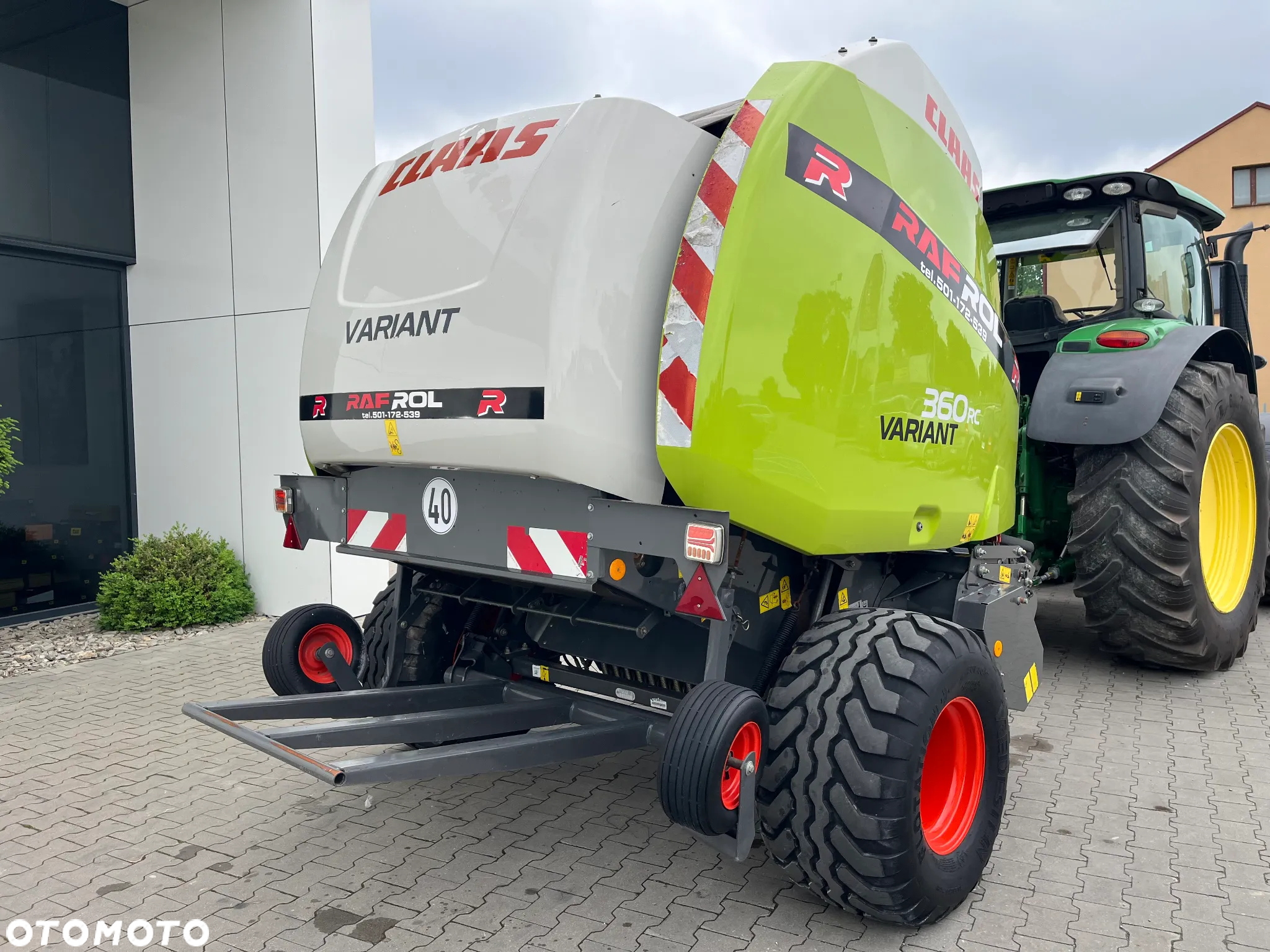 Claas Variant 360 RC - 3