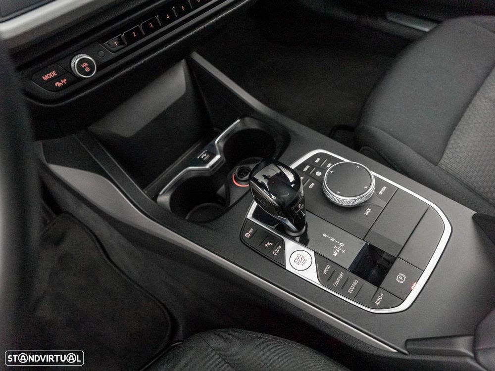 BMW 216 Gran Coupé d Advantage - 23