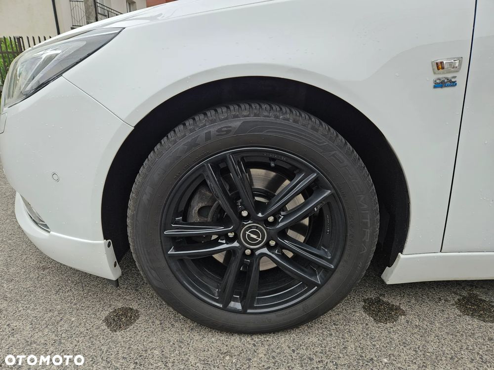 Opel Insignia 2.0 CDTI ecoFLEX Business Cosmo - 17