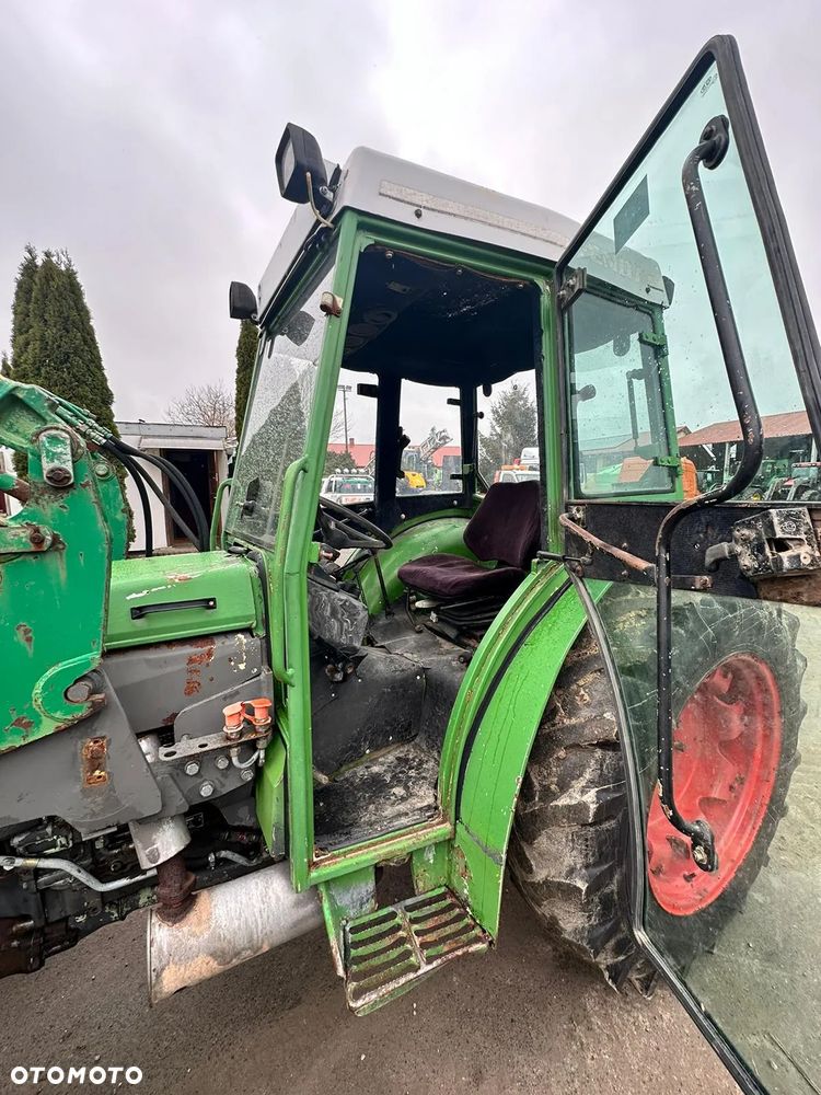 Fendt 260 + ładowacz czołowy - 8