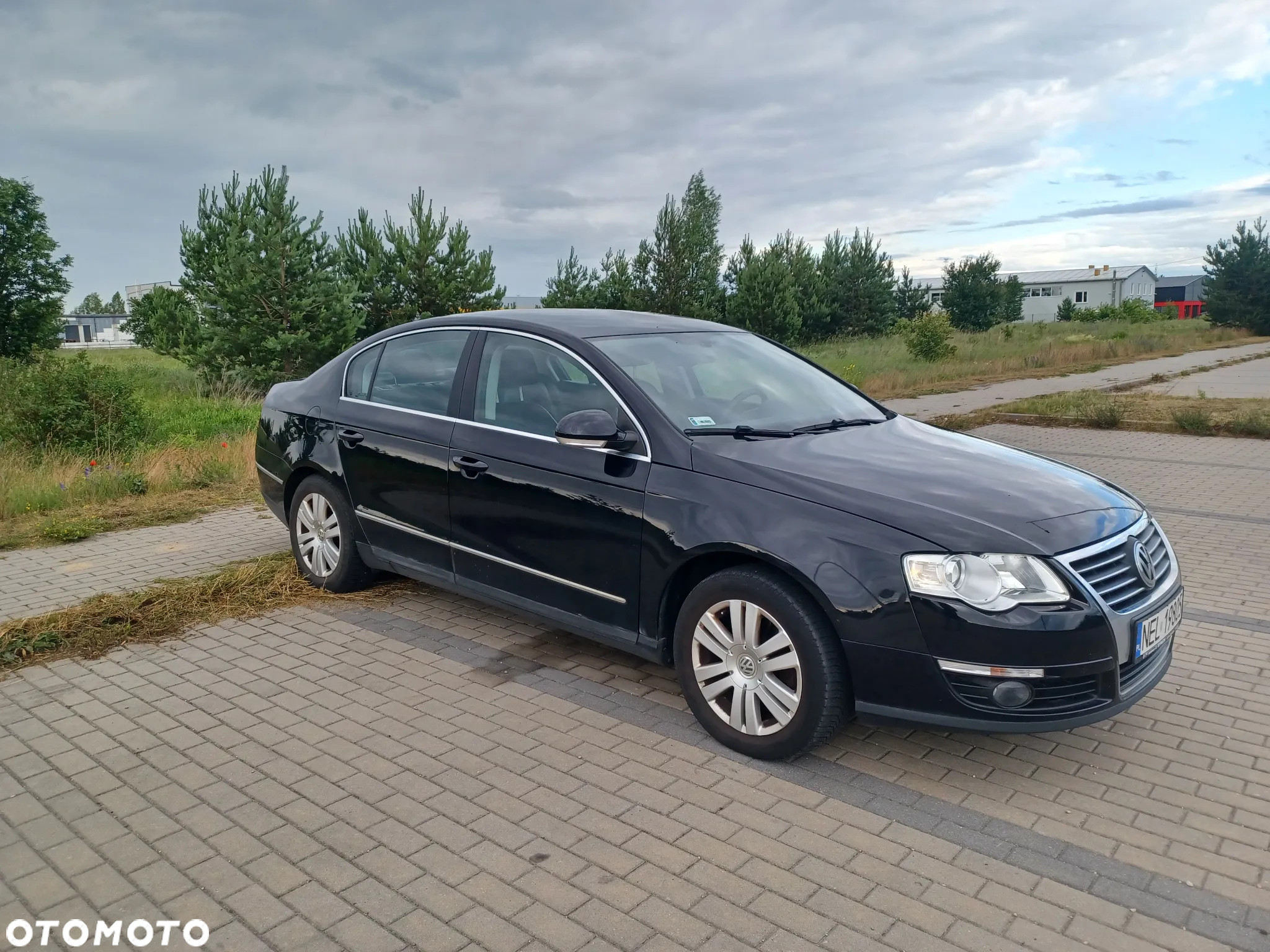 Volkswagen Passat 2.0 TSI Highline - 2