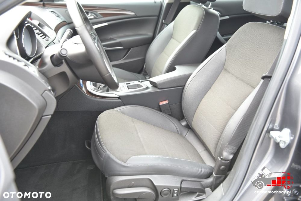 Opel Insignia - 18