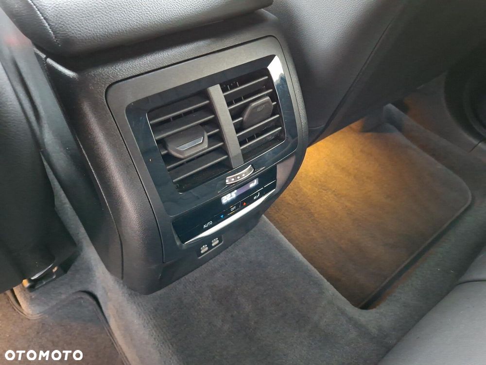 BMW X3 - 11
