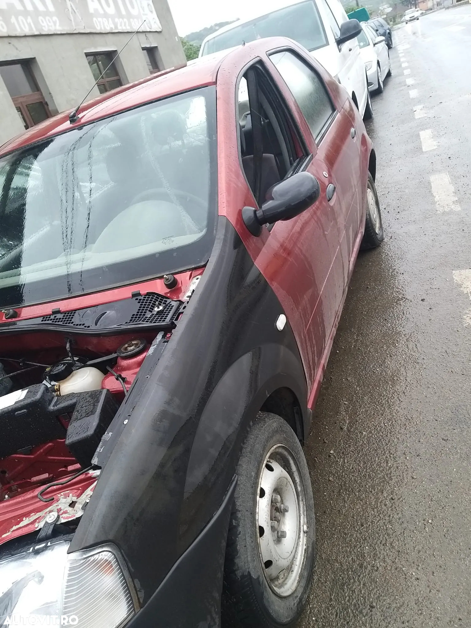 Dezmembram Dacia Logan 1.4 MPI din 2006 - 4