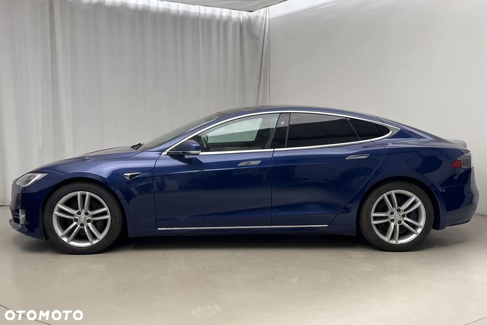 Tesla Model S Long Range Plus - 5