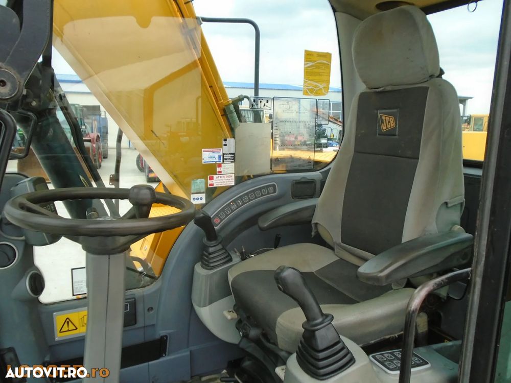 JCB JS 145 W - 9