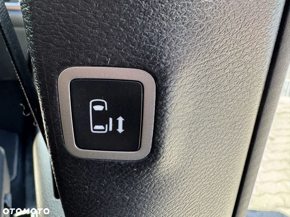 Chrysler Pacifica - 15