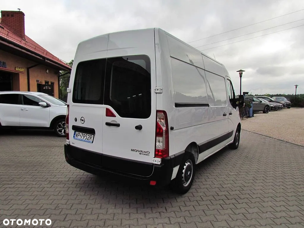 Opel Movano - 8