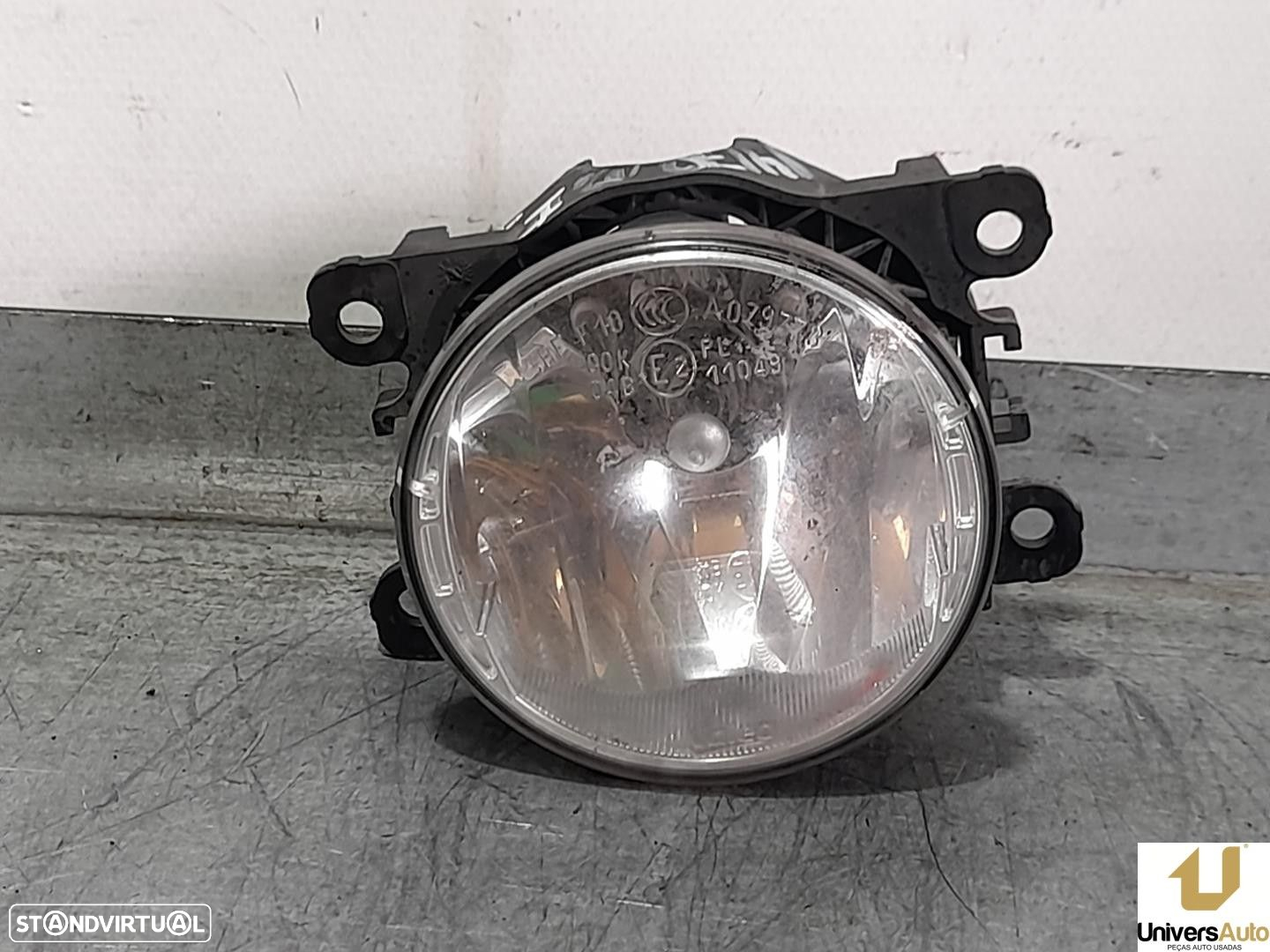 FAROL NEVOEIRO ESQUERDO RENAULT MEGANE IV FASTBACK 2017 -26150097 - 3