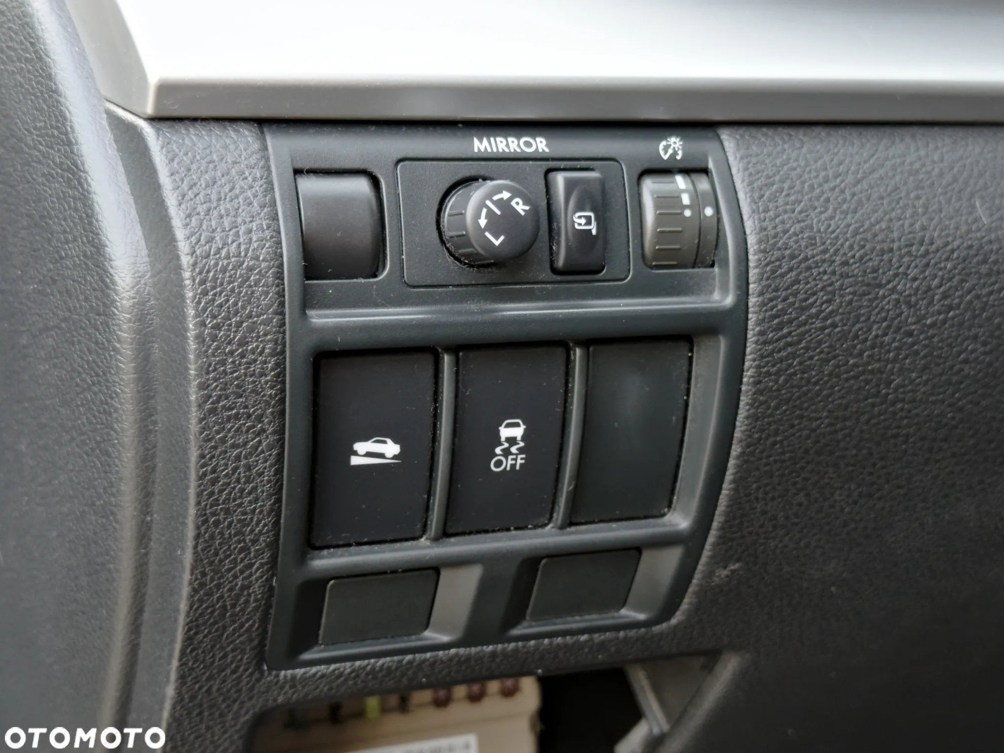 Subaru Outback 2.5i Lineartronic Active - 25
