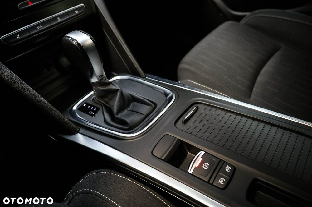 Renault Megane 1.3 TCe FAP Limited EDC - 20