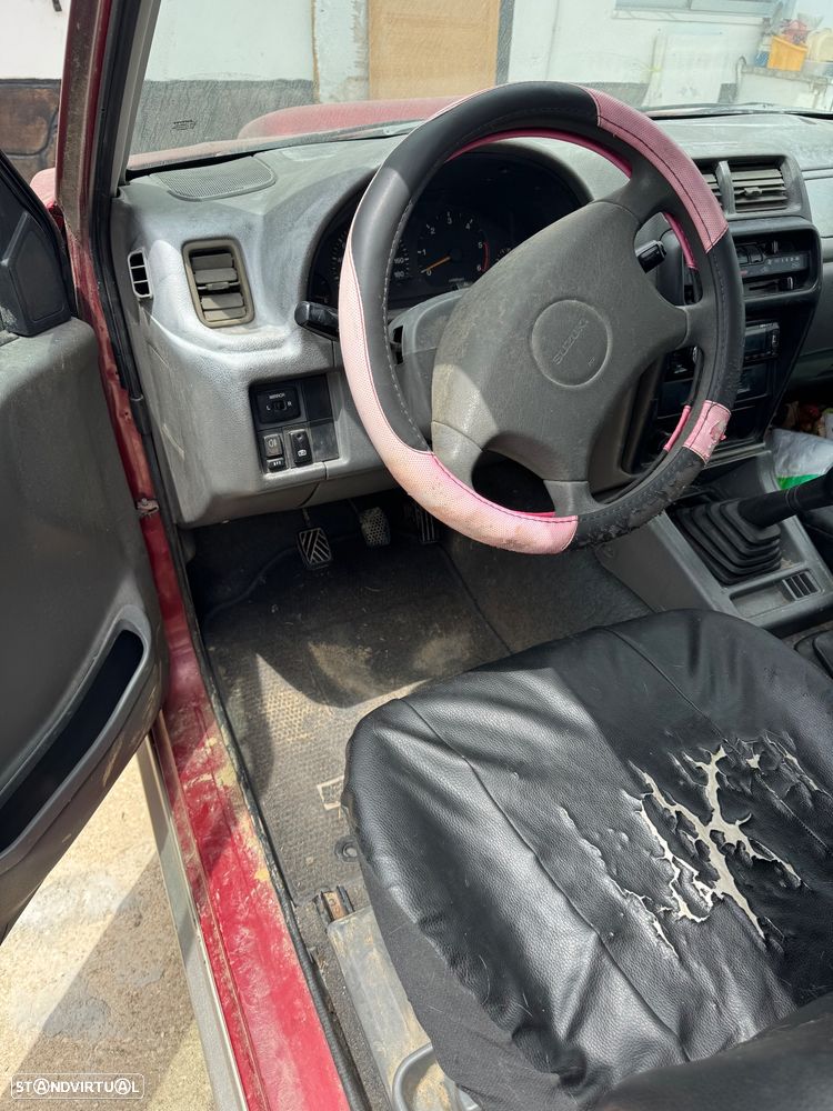 Suzuki Vitara 1.9 TD JLX - 9