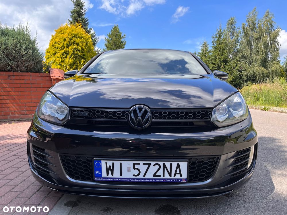 Volkswagen Golf VI 2.0 TSI GTI - 3