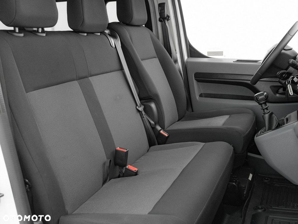 Toyota ProAce Kombi 2.0 D-4D Long 2,8t - 22