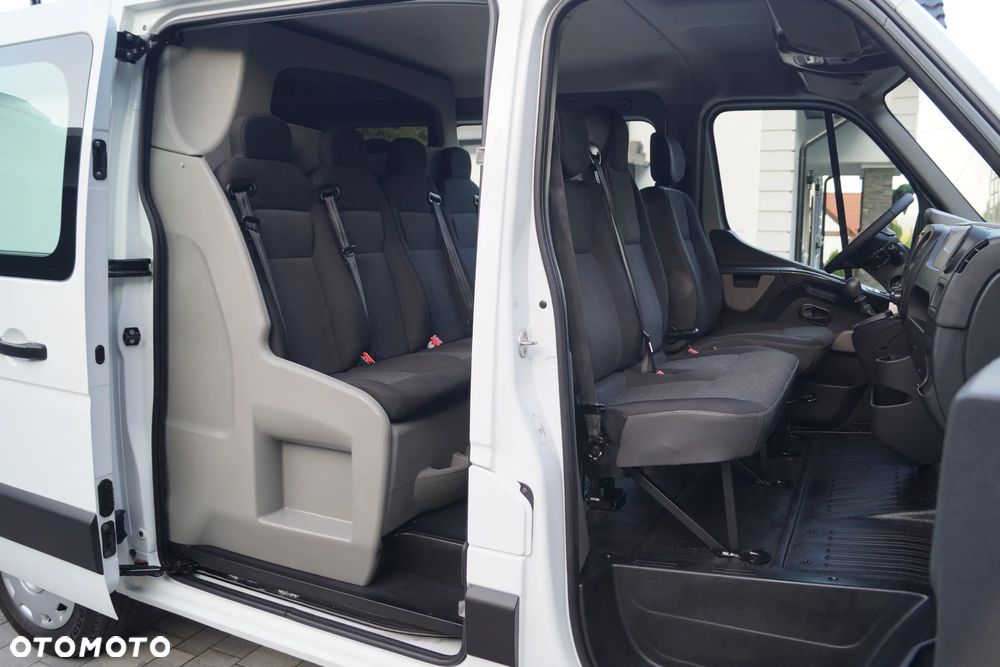 Opel Vivaro - 35