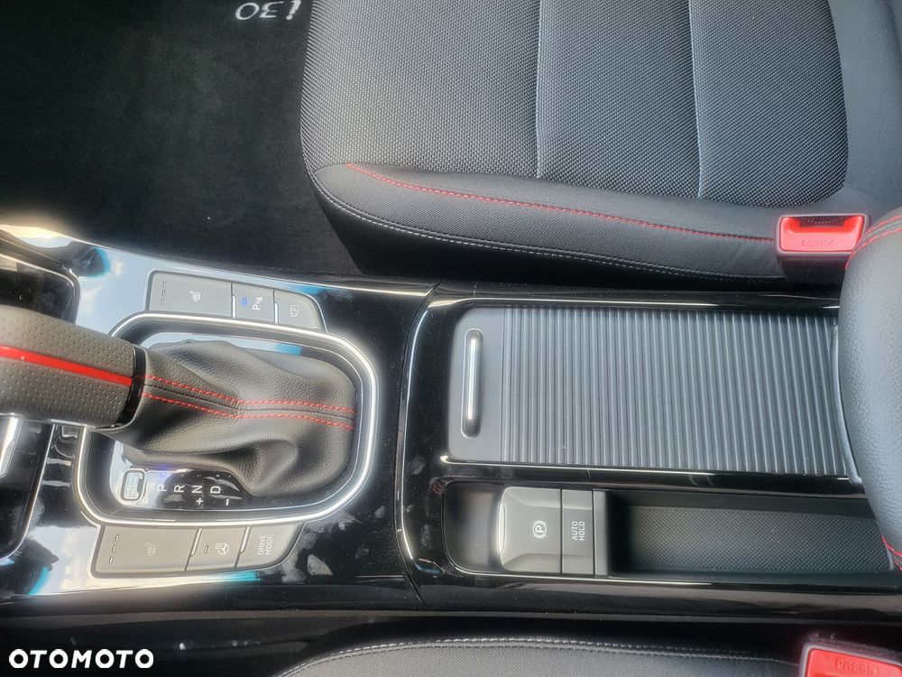 Hyundai i30 1.5 T-GDI 48V-Hybrid DCT N Line - 27