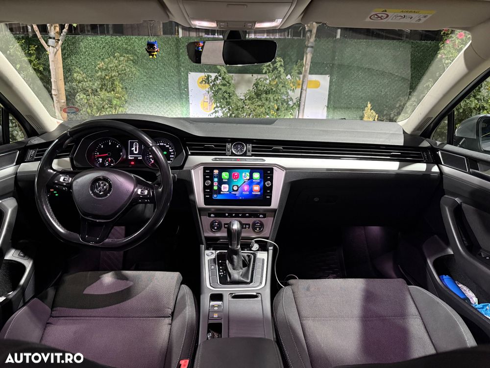 Volkswagen Passat 2.0 TDI DSG Highline - 11
