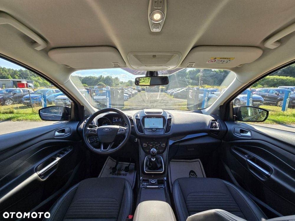 Ford Kuga - 17
