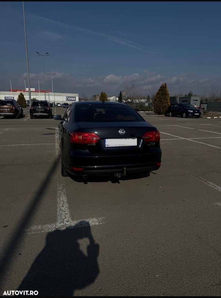 Volkswagen Jetta 1.6 TDI DPF Comfortline - 5