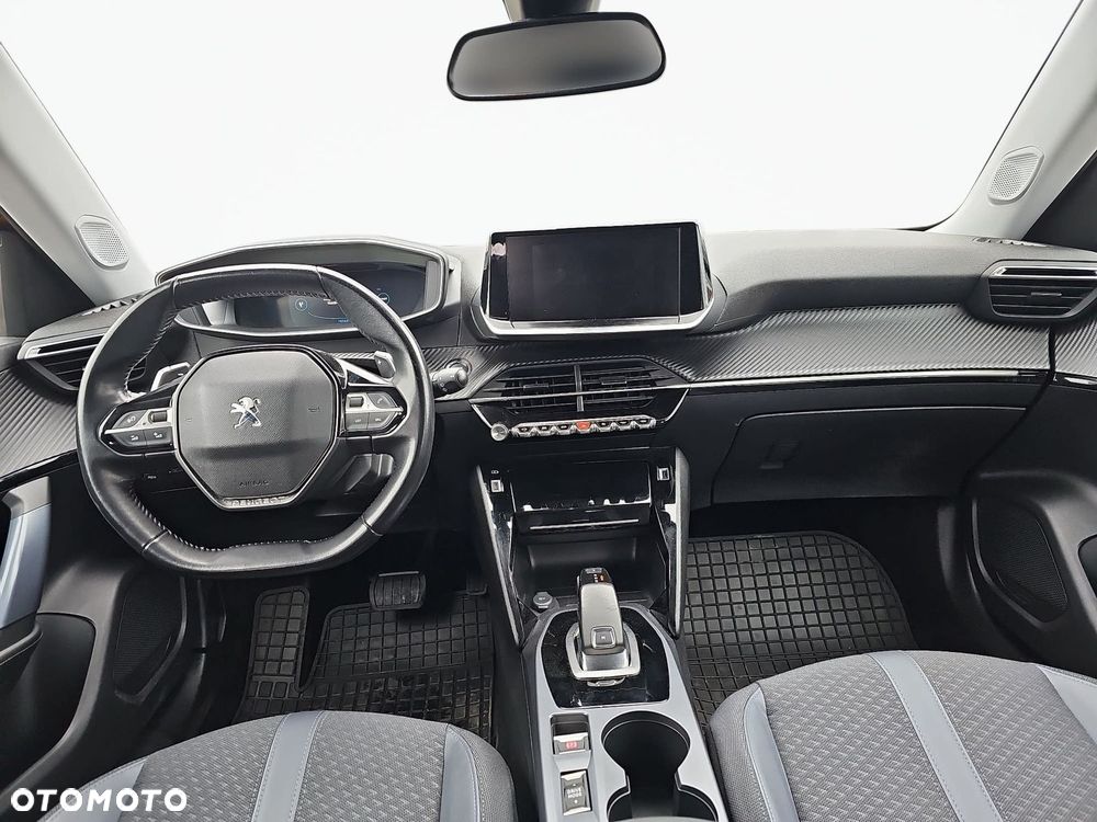 Peugeot 2008 - 22