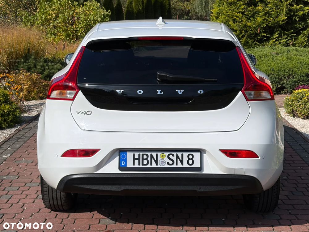 Volvo V40 D2 Linje You - 22