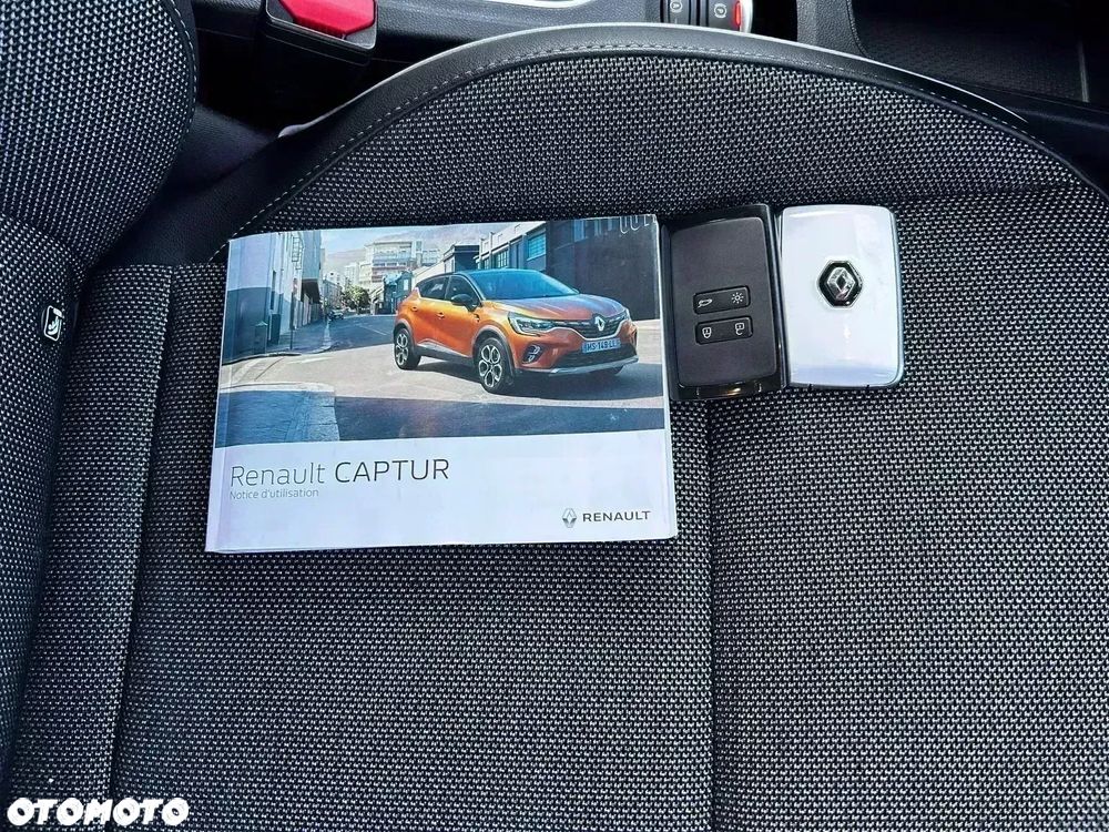 Renault Captur 1.6 E-TECH Plug-In Intens - 38