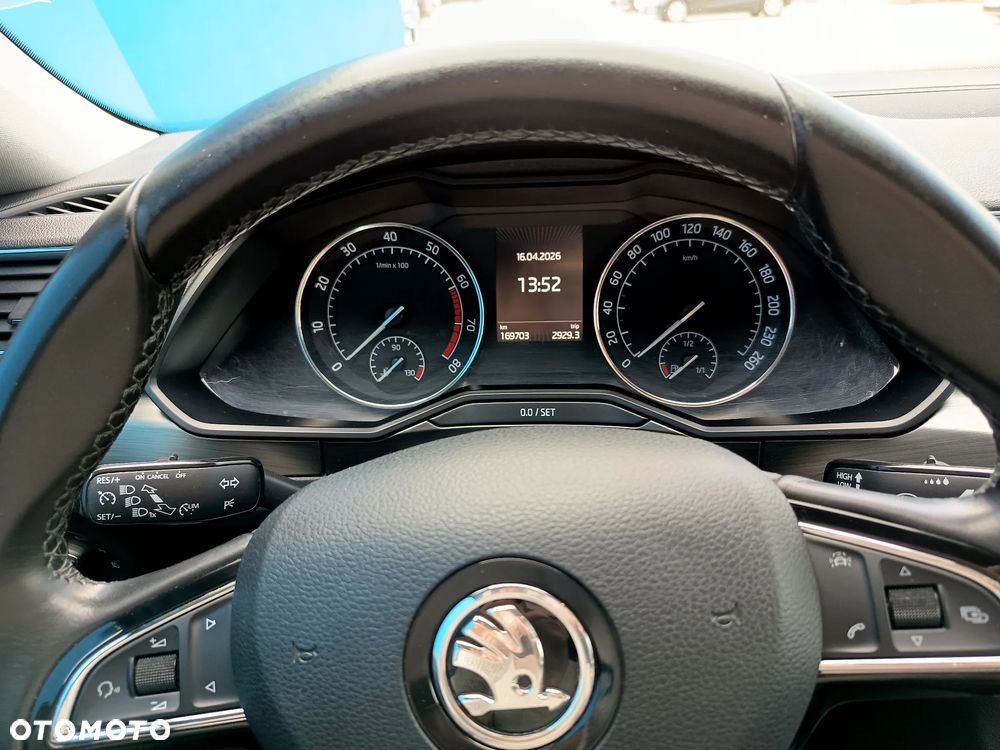 Skoda Superb 1.4 TSI ACT Style - 16