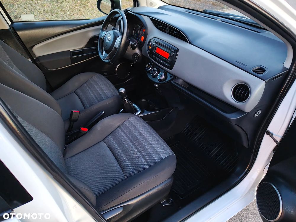 Toyota Yaris 1.33 Active EU6 - 32