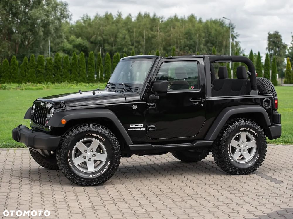 Jeep Wrangler - 6