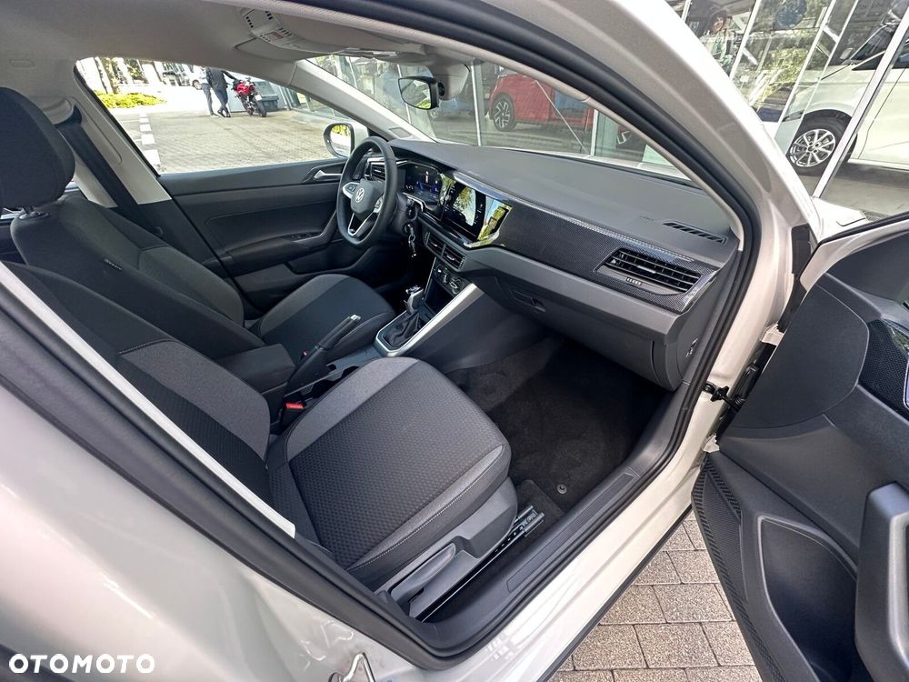 Volkswagen Taigo - 13