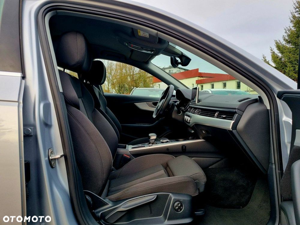 Audi A4 Avant 2.0 TDI S tronic - 11