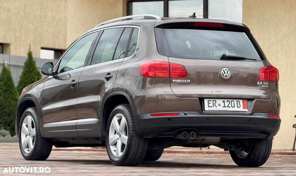 Volkswagen Tiguan 2.0 TDI DPF BlueMotion Technology Sport & Style - 4