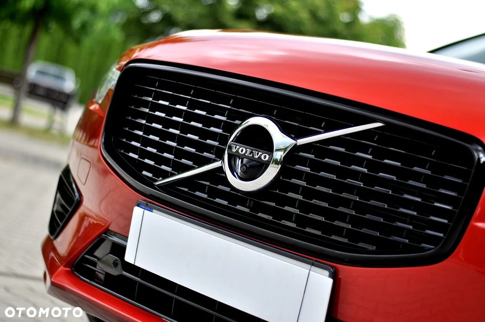 Volvo XC 60 T6 AWD Plug-In Hybrid R-Design - 15