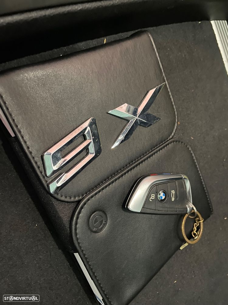 BMW X6 30 d xDrive Pack M - 38