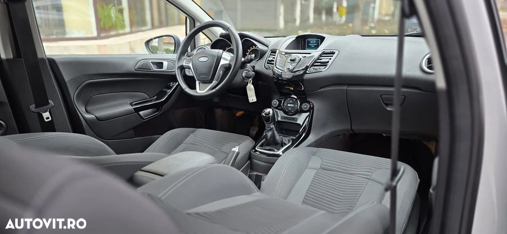 Ford Fiesta 1.6 TDCI Titanium - 6