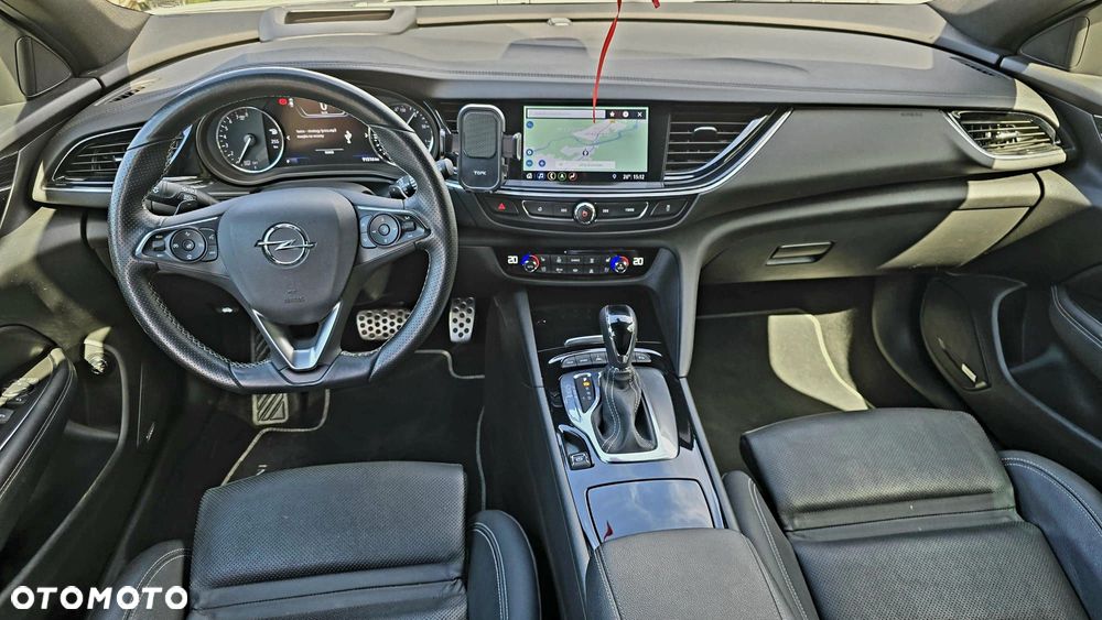 Opel Insignia CT 1.6 T Exclusive S&S - 38
