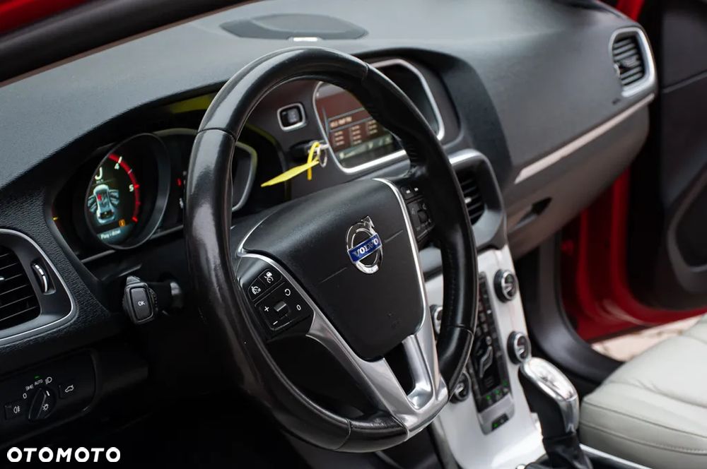 Volvo V40 D4 Drive-E Summum - 23