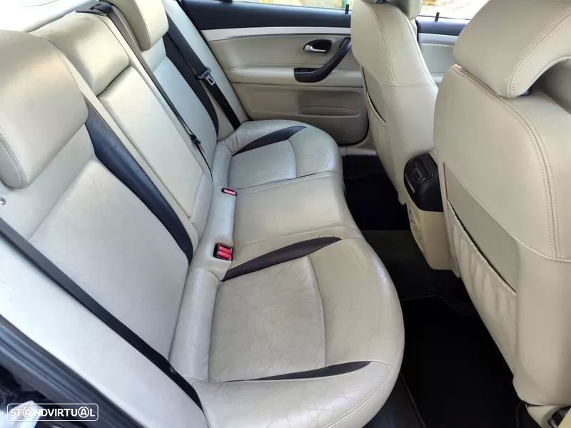 Saab 9-3 1.9TiD Vector - 10