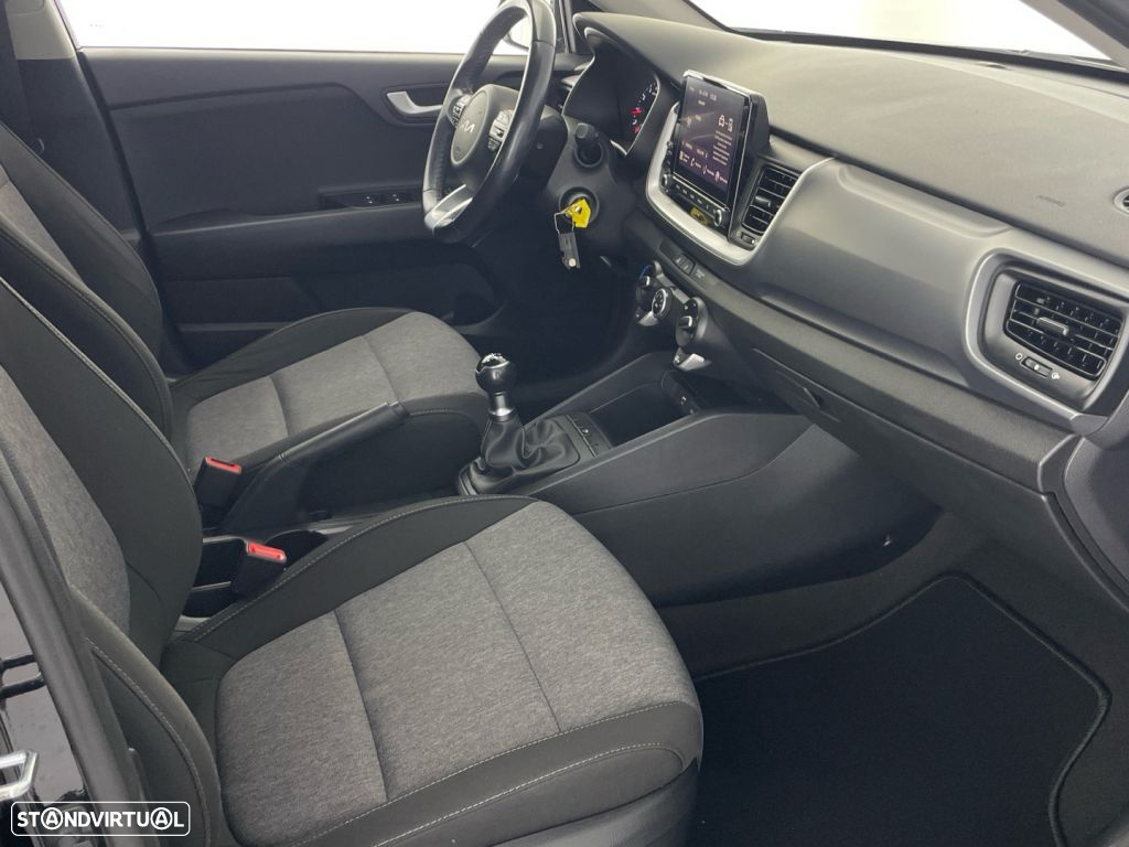 Kia Stonic 1.2 Dynamic - 23